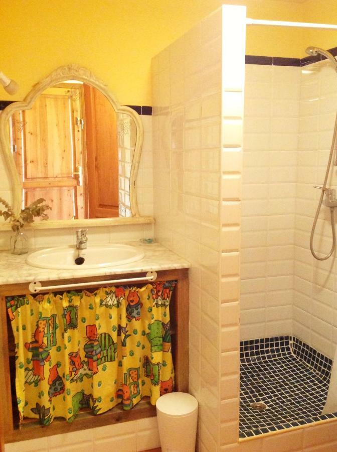 Apartamento La Costa Peralada Ngoại thất bức ảnh